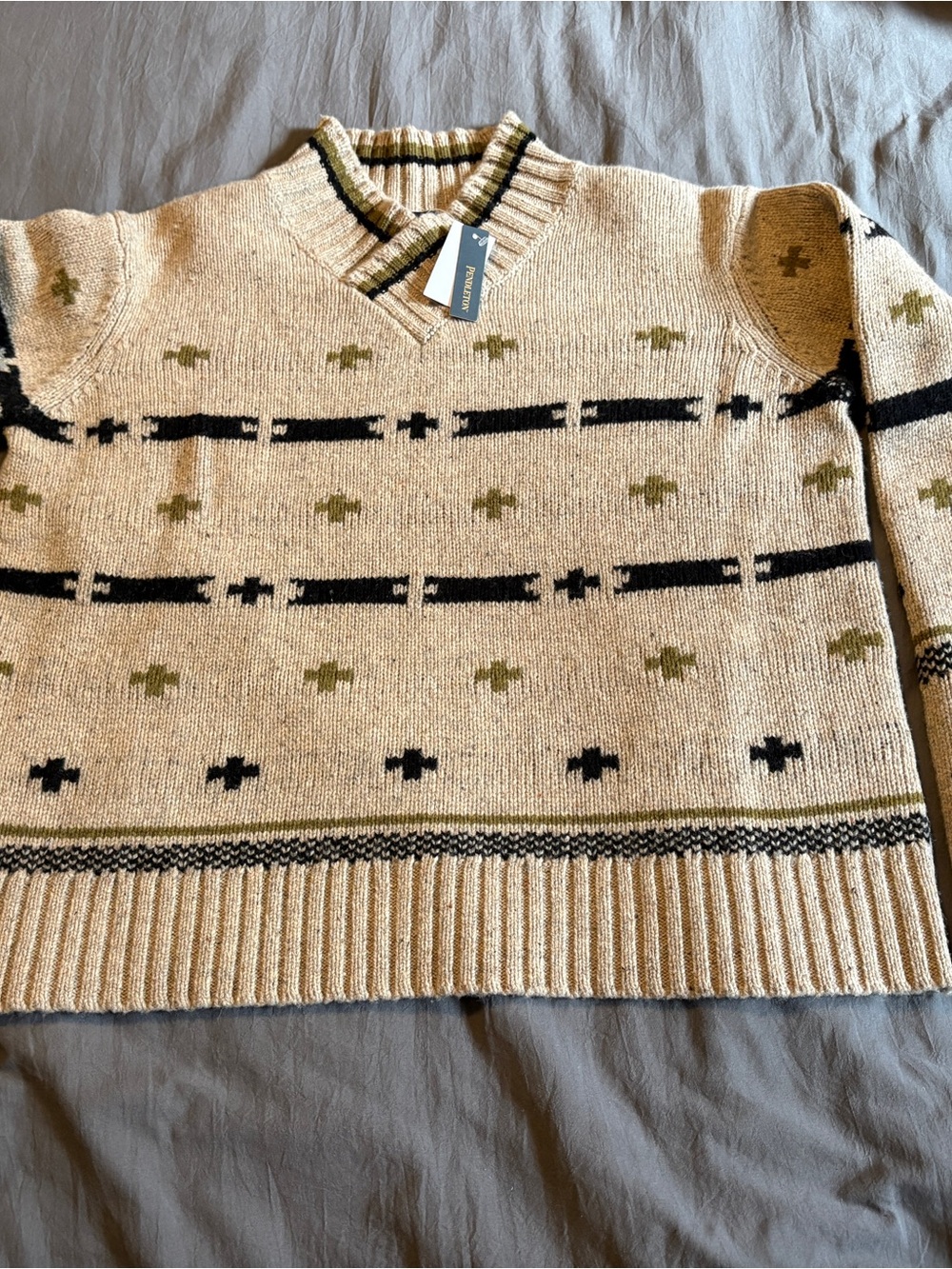 NWT Women's Pendleton V‑Neck Sweater
